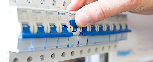 Schalt­schrank­bau bei ElektroSolution in Heilbronn